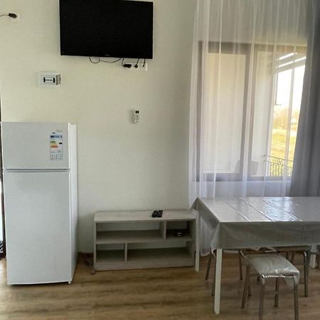 Apartment Comfort In אורקי מראה חיצוני תמונה
