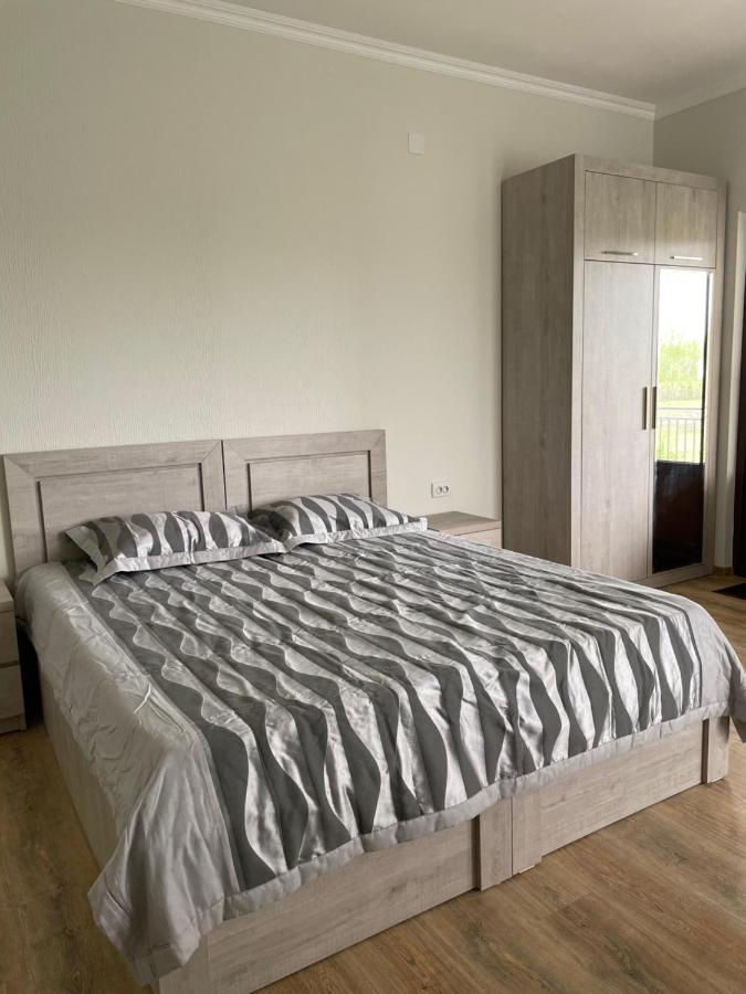 Apartment Comfort In אורקי מראה חיצוני תמונה
